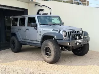 Jeep Wrangler Unlimited 2.8 CRD Rubicon AT — fotografia 1