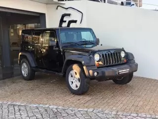 Jeep Wrangler Unlimited 2.8 CRD DPF Sahara — fotografia 1