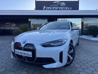 BMW i4 eDrive40 — fotografia 1