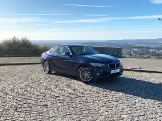 BMW 218 d Coupe Line Luxury Auto — fotografia 1