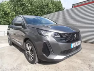 Peugeot 3008 1.6 Hybrid Allure e-EAT8 — fotografia 1