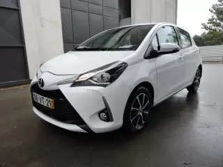 Toyota Yaris 1.4 D-4D Comfort+P.Style — fotografia 1
