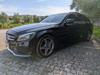 Mercedes-Benz C 200 d AMG Line — fotografia 1