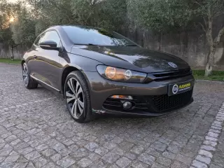 VW Scirocco 2.0 TDI — fotografia 1