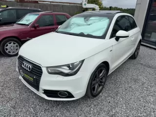 Audi A1 1.6 TDI S-line 99g — fotografia 1