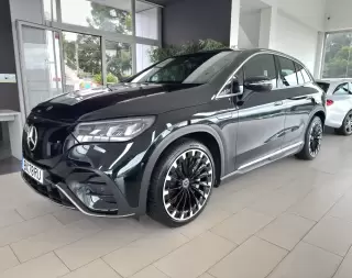 Mercedes-Benz EQE 300 Pack AMG — fotografia 1