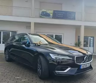 Volvo V60 2.0 T6 AWD TE Inscription Expression — fotografia 1