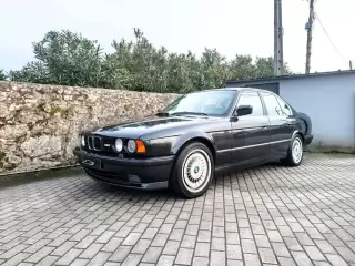 BMW M5 Standard — fotografia 1