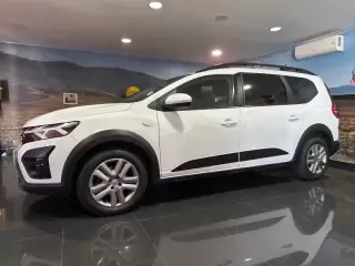 Dacia Jogger MPV 1.0 TCe ECO-G Gasolina/gas (GPL) — fotografia 1