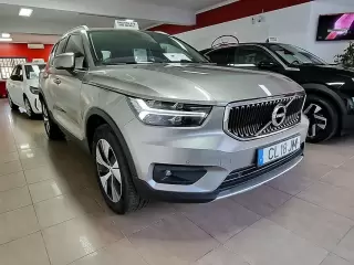 Volvo XC 40 1.5 T2 Automático — fotografia 1
