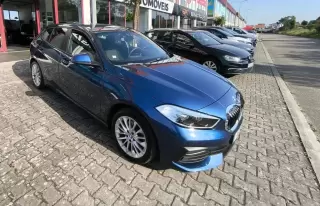 BMW 116 d Advantage Auto — fotografia 1