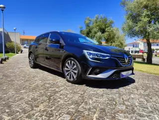 Renault Mégane Sport Tourer 1.6 E-Tech Plug-In Hybrid R.S. Line — fotografia 1