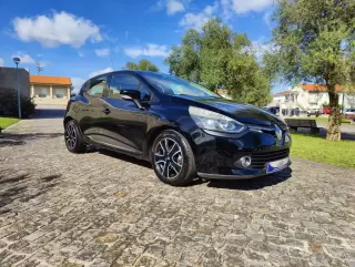 Renault Clio 0.9 TCE Dynamique S — fotografia 1
