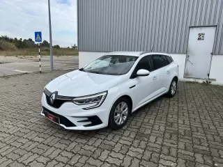 Renault Mégane Sport Tourer 1.5 Blue dCi Intens — fotografia 1