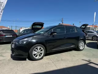 Renault Clio Sport Tourer 1.5 dCi Limited — fotografia 1