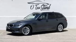 BMW 330 e Aut. Sport Line — fotografia 1