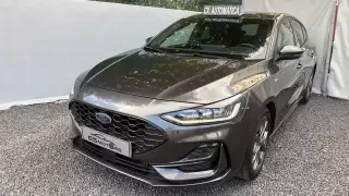 Ford Focus 1.0 EcoBoost MHEV ST-Line X Aut. — fotografia 1