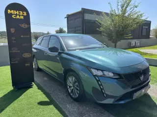 Peugeot 308 SW 1.2 PureTech Allure — fotografia 1