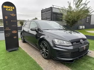 VW Golf 2.0 TDi GTD — fotografia 1