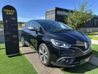 Renault Scénic dCi 110 EDC LIMITED — fotografia 1
