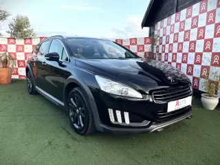 Peugeot 508 RXH 2.0 HDi Hybrid4 2-Tronic — fotografia 1
