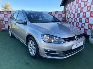 VW Golf Variant 1.6 TDi BlueMotion Confortline — fotografia 1