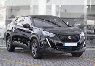 Peugeot 2008 1.2 PureTech Allure — fotografia 1