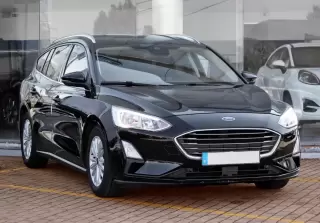 Ford Focus SW 1.5 TDCi EcoBlue Titanium — fotografia 1
