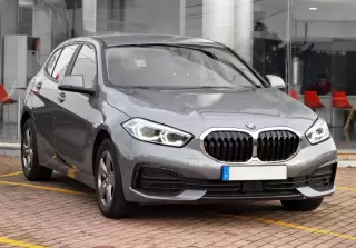 BMW 116 d Advantage Auto — fotografia 1