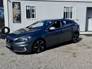 Volvo V40 1.6 D2 R-Design Powershift — fotografia 1