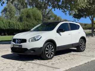 Nissan Qashqai 1.6 dCi 360 S&S — fotografia 1