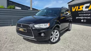 Mitsubishi Outlander 2.2 DI-D Intense — fotografia 1