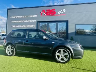 VW Golf GTI TDI — fotografia 1