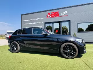 BMW 116 d Line Sport — fotografia 1