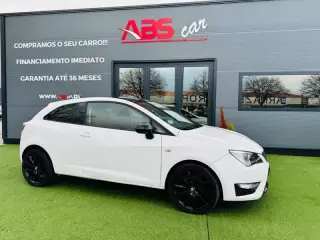 Seat Ibiza SC 1.6 TDi FR 30 Anos — fotografia 1