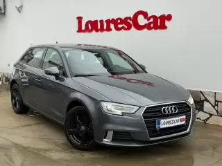 Audi A3 Sportback 1.6 TDI Sport S tronic — fotografia 1