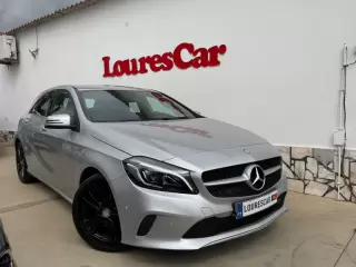 Mercedes-Benz A 180 d 7G-DCT Urban — fotografia 1