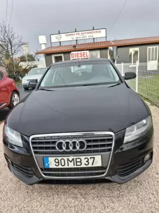 Audi A4 2.0 TDI quattro S Edition Business Line Plus — fotografia 1