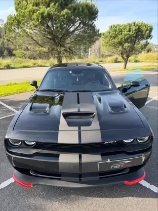 Dodge Challenger Auto SXT Plus — fotografia 1
