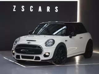 MINI 3 Portas Cooper S Auto Desportiva — fotografia 1