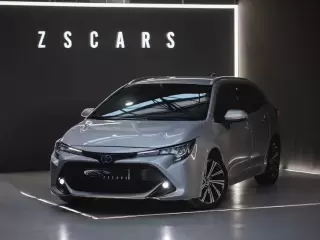 Toyota Corolla Touring Sports 1.8 Hybrid Comfort+P.Sport — fotografia 1