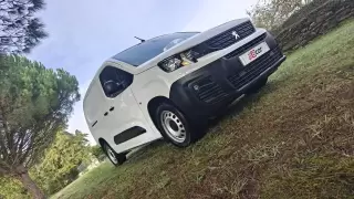 Peugeot 1.6 hdi longa — fotografia 1