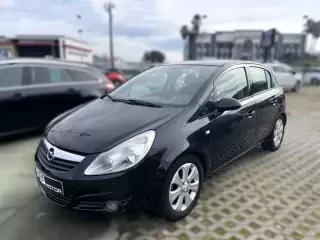 Opel Corsa 1.3 CDTI — fotografia 1