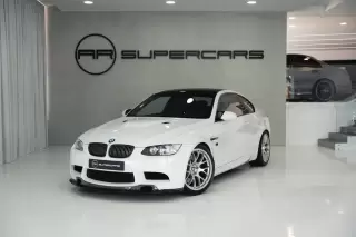 BMW M3 Standard — fotografia 1