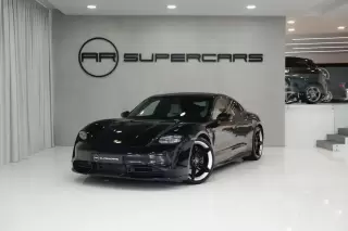 Porsche Taycan Turbo — fotografia 1
