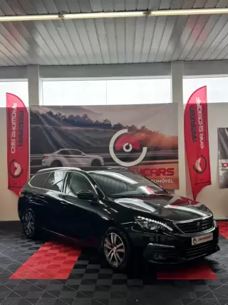 Peugeot 308 SW 1.2 PureTech Allure — fotografia 1