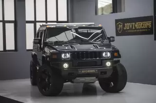 Hummer H2 6.0 SUT — fotografia 1