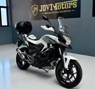 Honda NC750X XA — fotografia 1