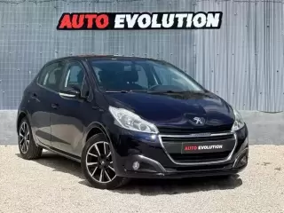 Peugeot 208 1.6 BlueHDi Style — fotografia 1
