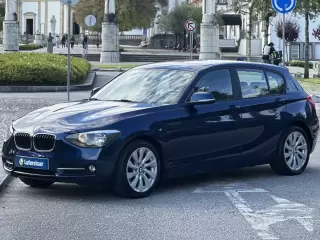 BMW 116 d EDynamics Line Sport — fotografia 1